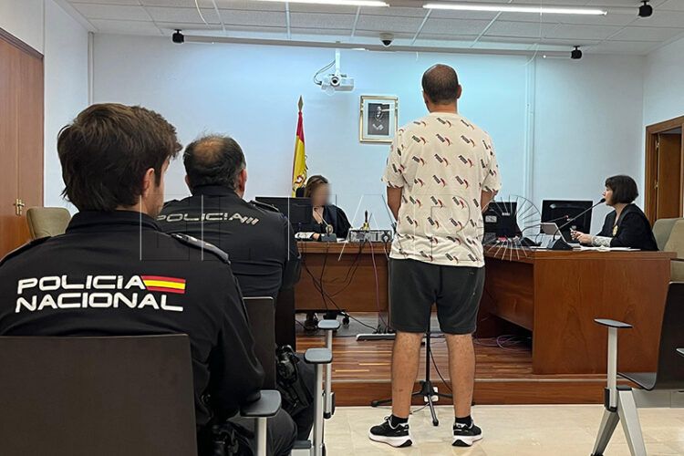 robo-madre-cuchillo-condenan-prision-no-verla