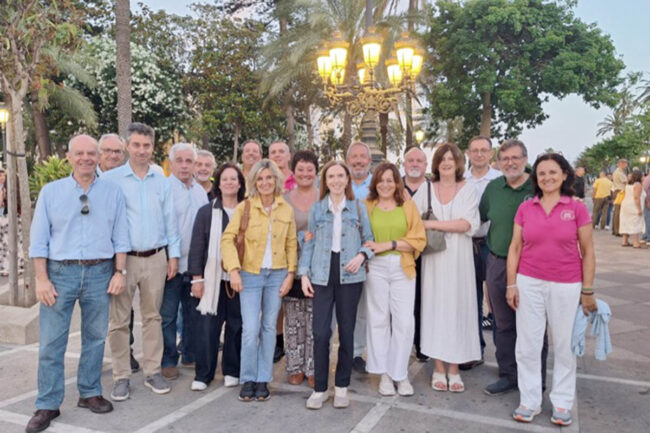 veinte-amigos-toda-espana-rinden-atractivo-turistico-ceuta-004