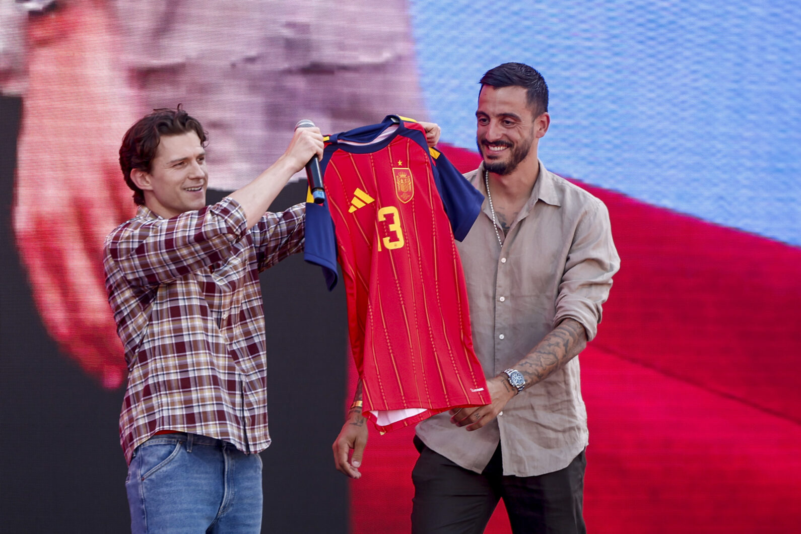camiseta-blanca-espana-mundial-2026-futbol-3