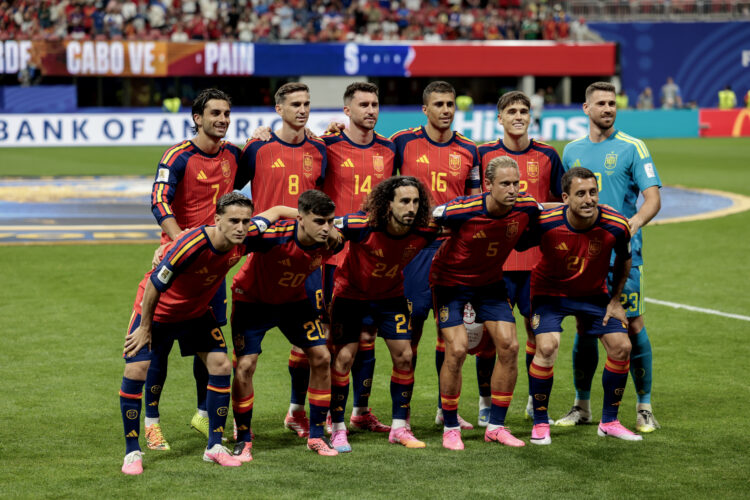 camiseta-blanca-espana-mundial-2026-futbol-4