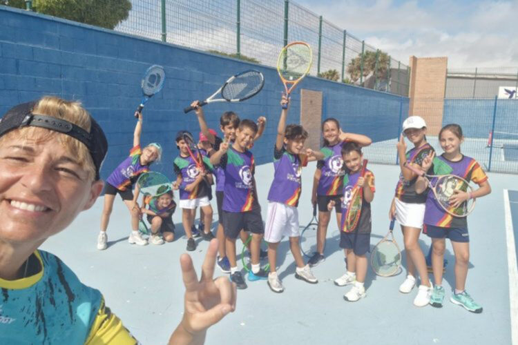 club-virtual-tenis-ceuta-campus-verano-deporte-piscina-excursiones
