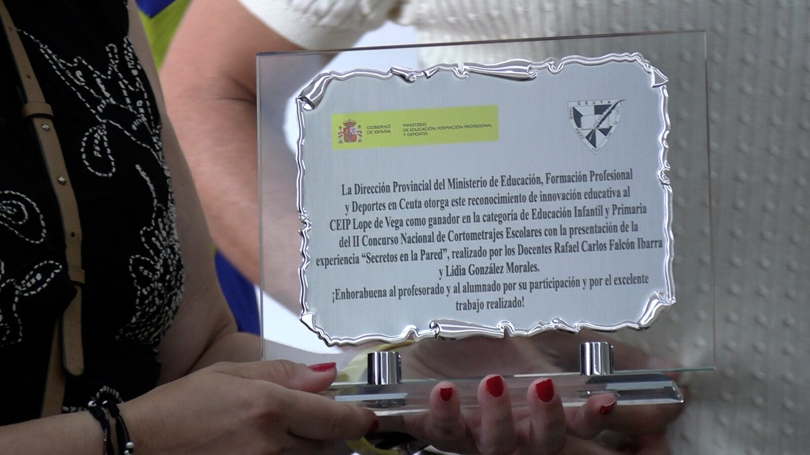 delegacion-reconoce-colegio-lope-vega-primer-premio-nacional-platino-educa-10