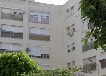 estanque-aguas-fecales-hedores-casa-miramar-bajo-5