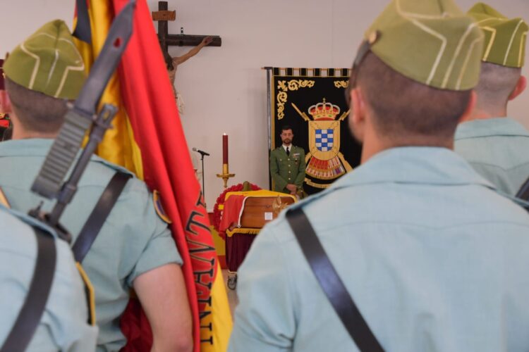 sobre-muerte-caballero-legionario