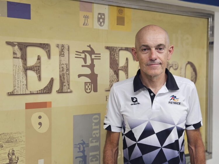 jorge-ruiz-presenta-ii-triatlon-doble-super-sprint-menores