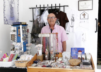 pepe-pilar-san-antonio-abre-ermita-cada-martes-17