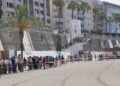 salto-paracaidista-deja-imagenes-espectaculares-playa-ribera-19