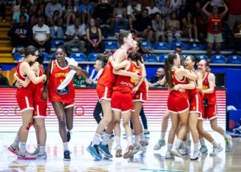 seleccion-espanola-sub-17-femenina-llega-ceuta-1