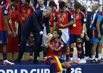 España-Campeones-2026-1
