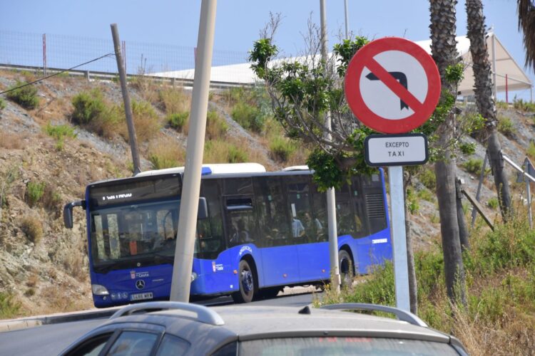 amgevicesa-autobus-linea-7-frontera