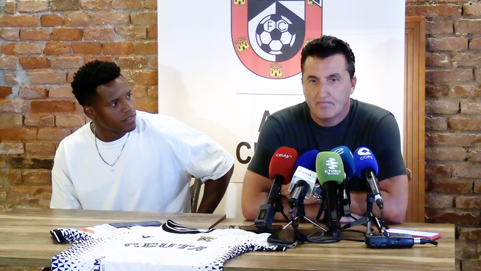 ceuta-presenta-omar-sadik-cedric-teguia-nuevas-incorporaciones-7