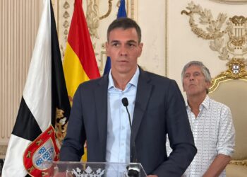 comparecencia-pedro-sanchez-crisis-migratoria-2
