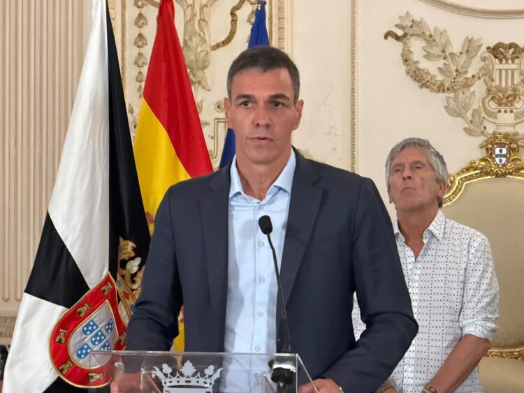 comparecencia-pedro-sanchez-crisis-migratoria-2