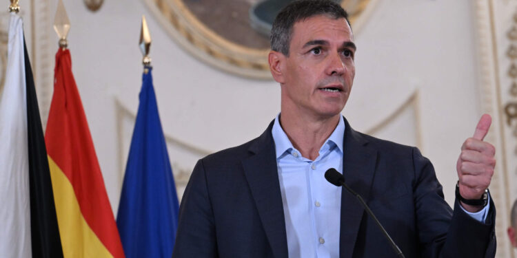 comparecencia-pedro-sanchez-crisis-migratoria-4