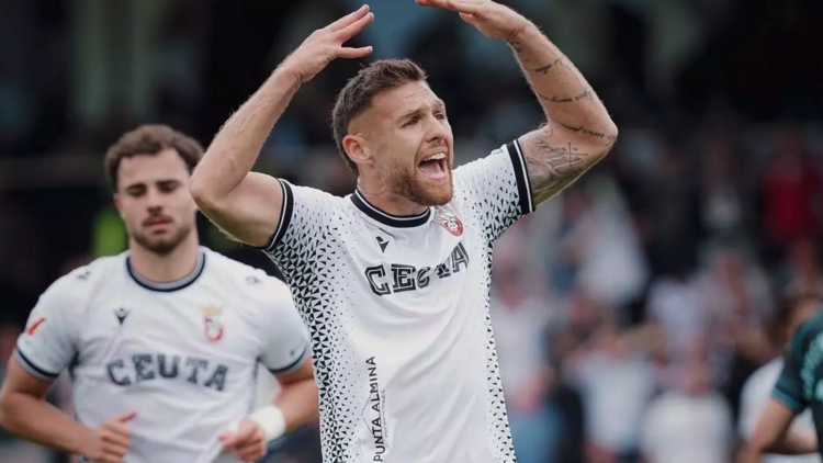 dan-cerrada-llegada-diego-gonzalez-real-zaragoza