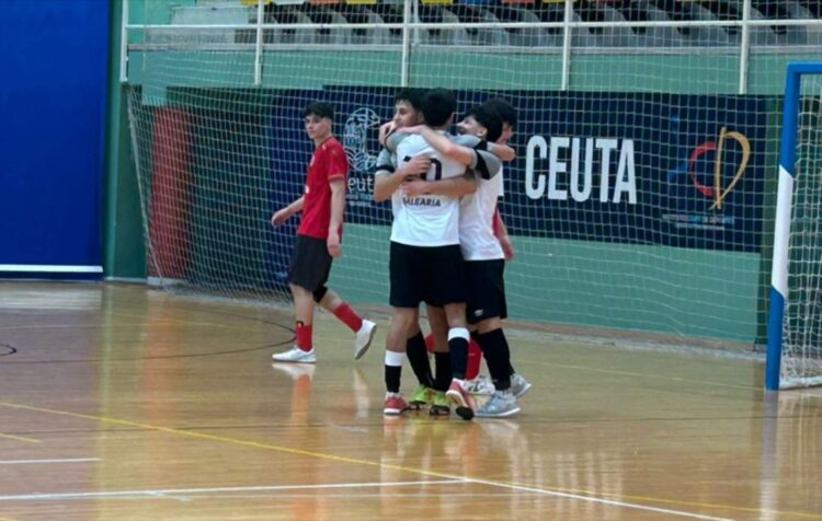 deportivo-ua-ceuti-perfila-plantilla-renovaciones
