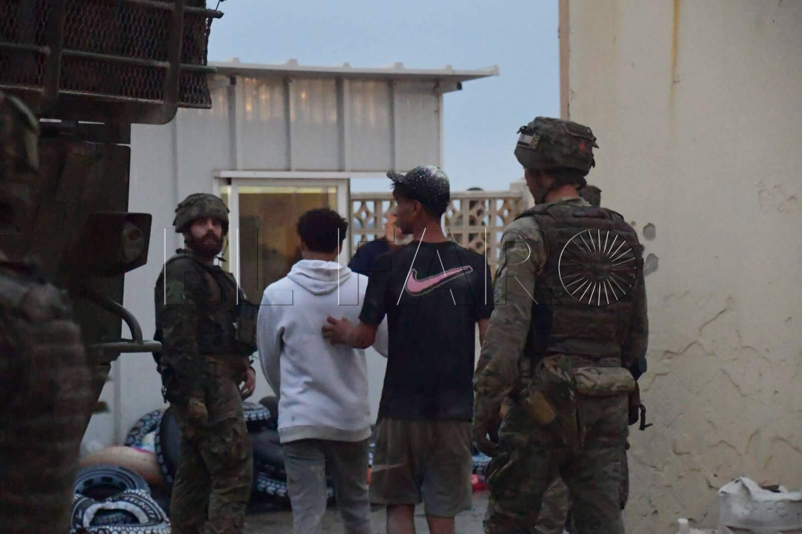 dormir-raso-imagen-crisis-migratoria-ceuta-00028