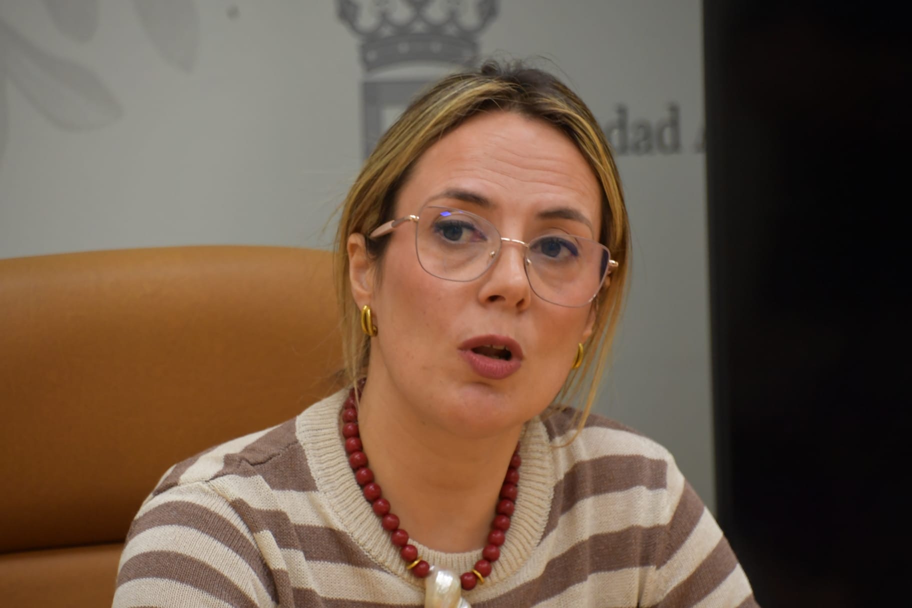 eduardo-ayala-pilar-orozco-rueda-prensa-contratos-cultura-18