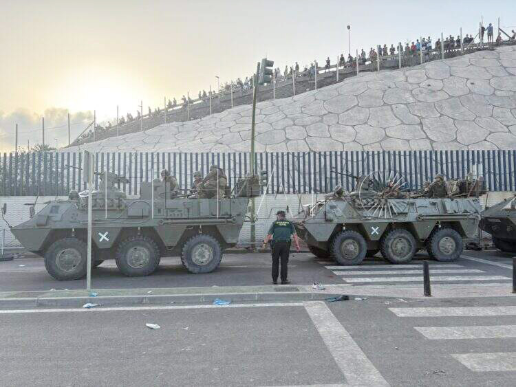 ejercito-frontera-tarajal-crisis-migratoria-2-750x563-portada