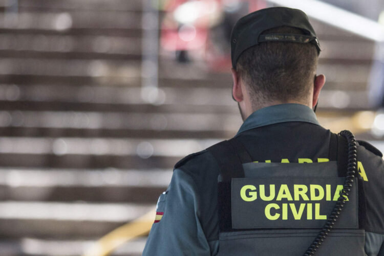 empleo-guardia-civil-plazas-convocadas-personal-laboral-fijo