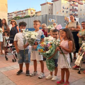 flores-musica-abren-cultos-virgen-del-carmen-poligono-00017
