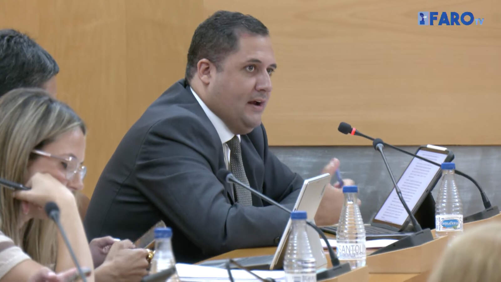 gobierno-oposicion-chocan-vivienda-hamed-mentiras-ramirez-reivindica-proyectos-pleno