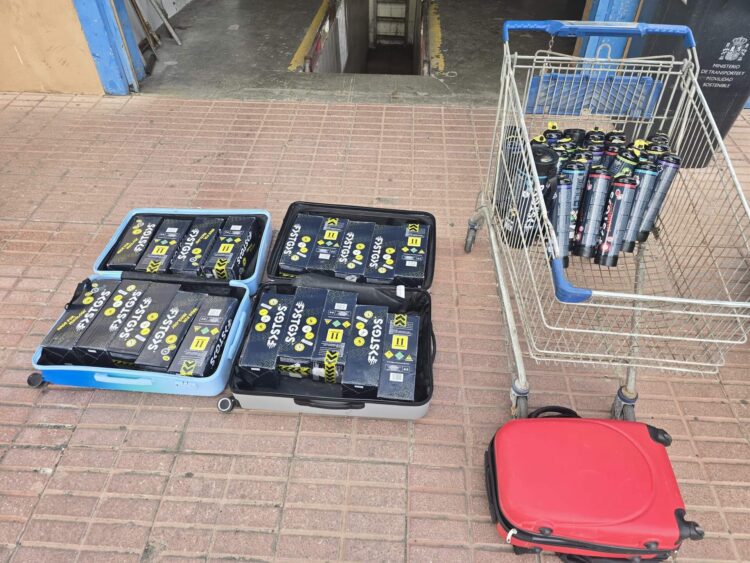 interceptadas-tres-personas-algeciras-botellas-gas-risa
