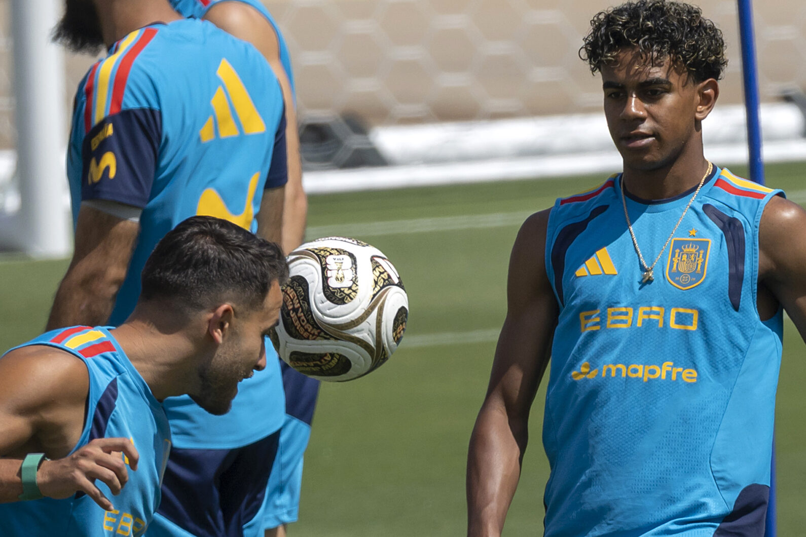 lamine-yamal-rajoy-futbol-sirve-integrar