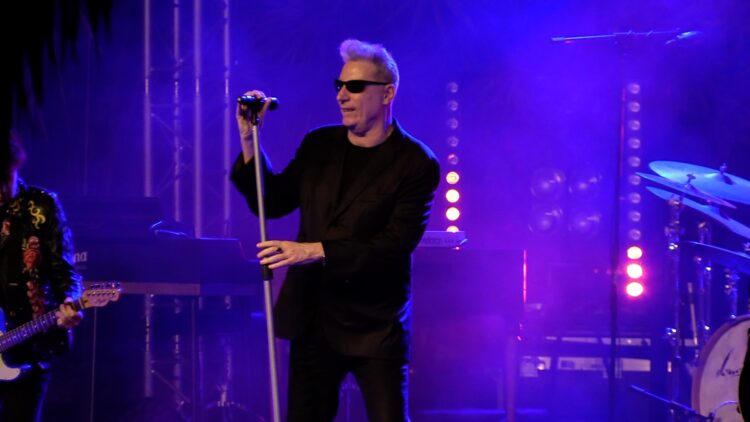 loquillo-trae-rock-and-roll-parque-maritimo-6