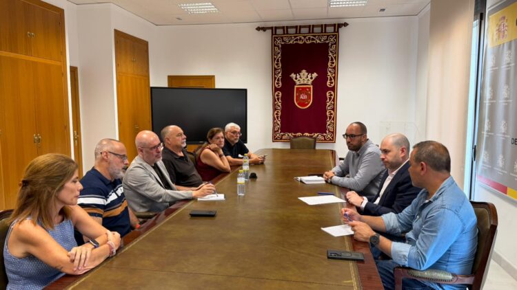 miguel-angel-perez-triano-recibe-unai-sordo-ccoo-2