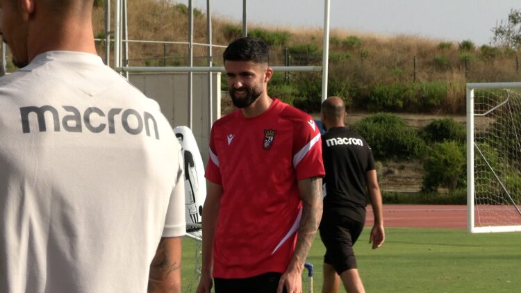 nueva-ilusion-ceuta-verde-seis-fichajes-ya-entrenan-grupo-6