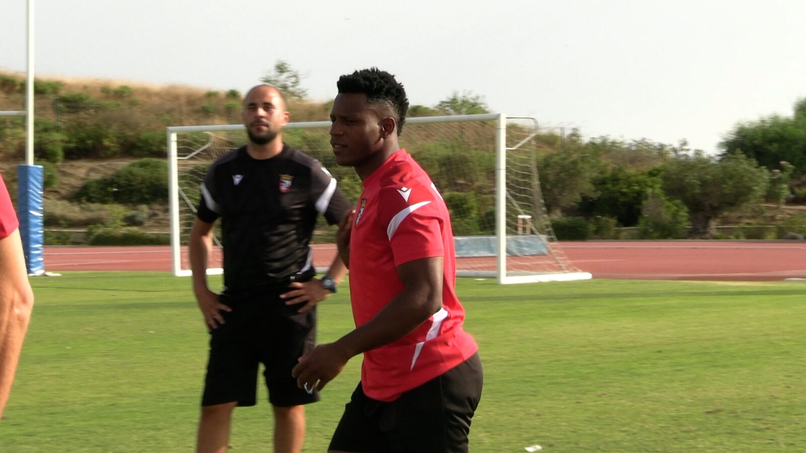 nueva-ilusion-ceuta-verde-seis-fichajes-ya-entrenan-grupo-8