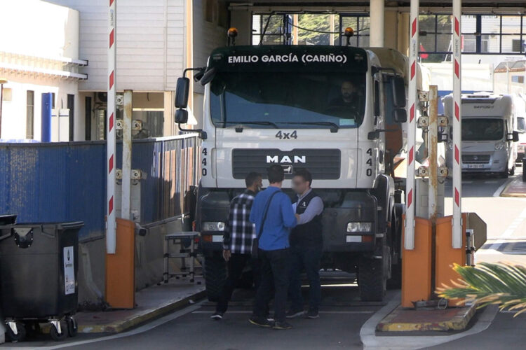 ope-cierra-aduana-comercial-ceuta-reduce-entrada-arena