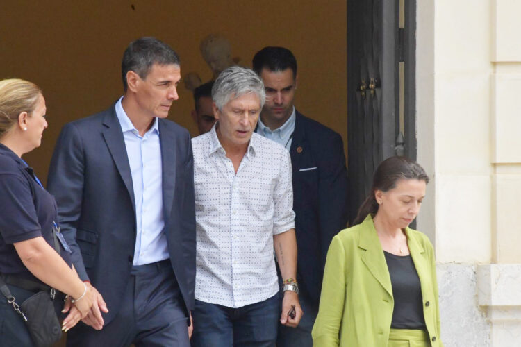 pedro-sanchez-marlaska-palacio-asamblea-comparecencia-crisis-migratoria-2