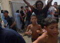 peor-crisis-migratoria-sufre-ceuta-inaccion-marruecos-fotos-frontera-inmigrantes-nado-guardia-civil-249