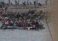 peor-crisis-migratoria-sufre-ceuta-inaccion-marruecos-fotos-frontera-inmigrantes-nado-guardia-civil-260