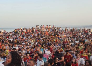 playa-ribera-bandera-espana-francia-mundial-00003
