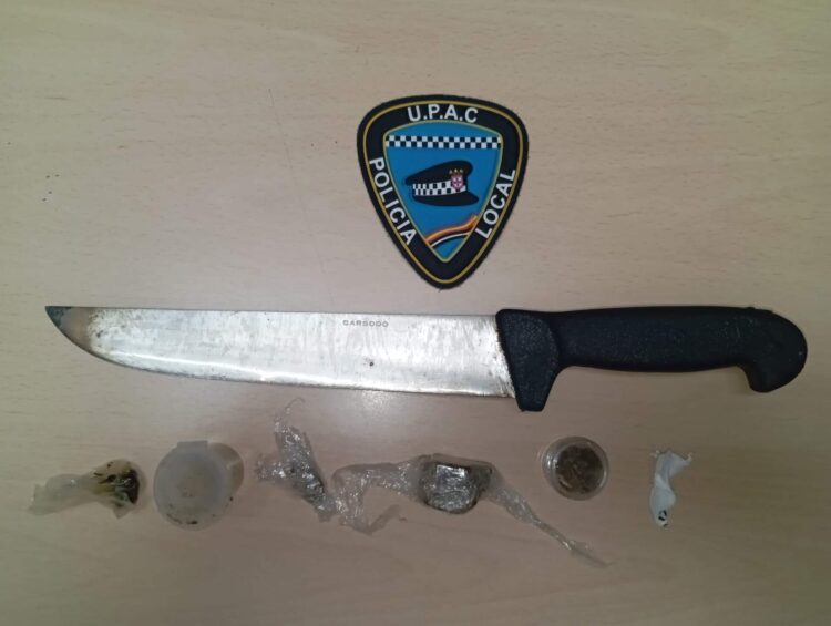 policia-detiene-individuo-cementerio-sidi-embarek-varias-buscas