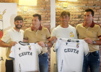 portada-alex-petxarroman-melendez-presentados-ad-ceuta
