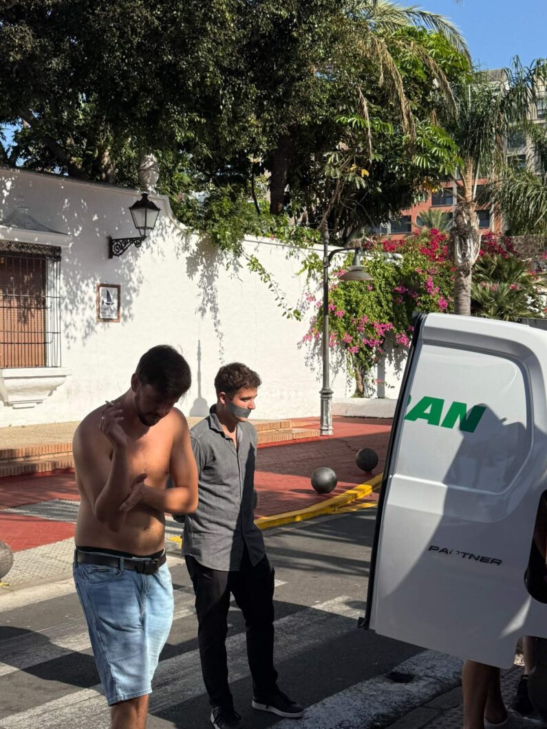 secuestro-uno-socios-asi-arranca-caseta-el-cunao-feria-ceuta-2026-2