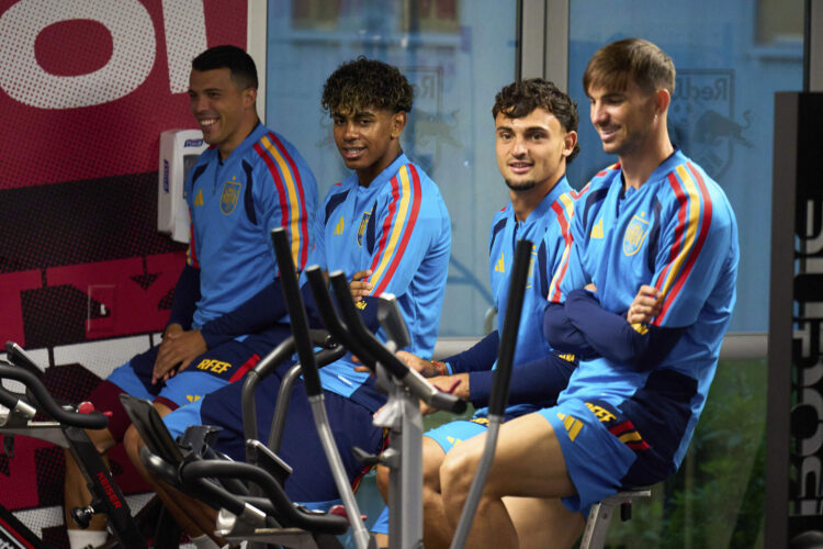 seleccion-espanola-suspende-entrenamiento-tormentas-dia-antes-final-mundial-2
