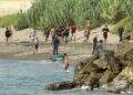 situacion-critica-cientos-marroquies-escapan-guardia-civil-huyen-tarajal-11