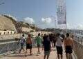 situacion-critica-cientos-marroquies-escapan-guardia-civil-huyen-tarajal-17