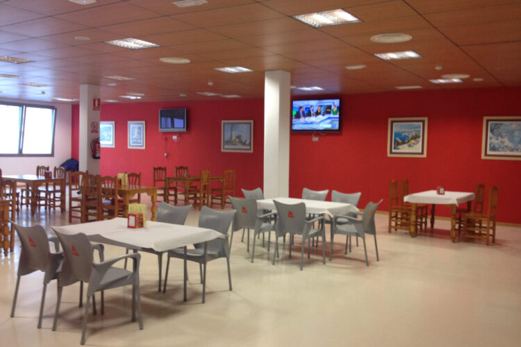 ugr-saca-nuevo-concurso-servicio-cafeteria-campus