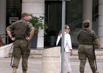 15.encuesta-militares-vecinos-ejercito