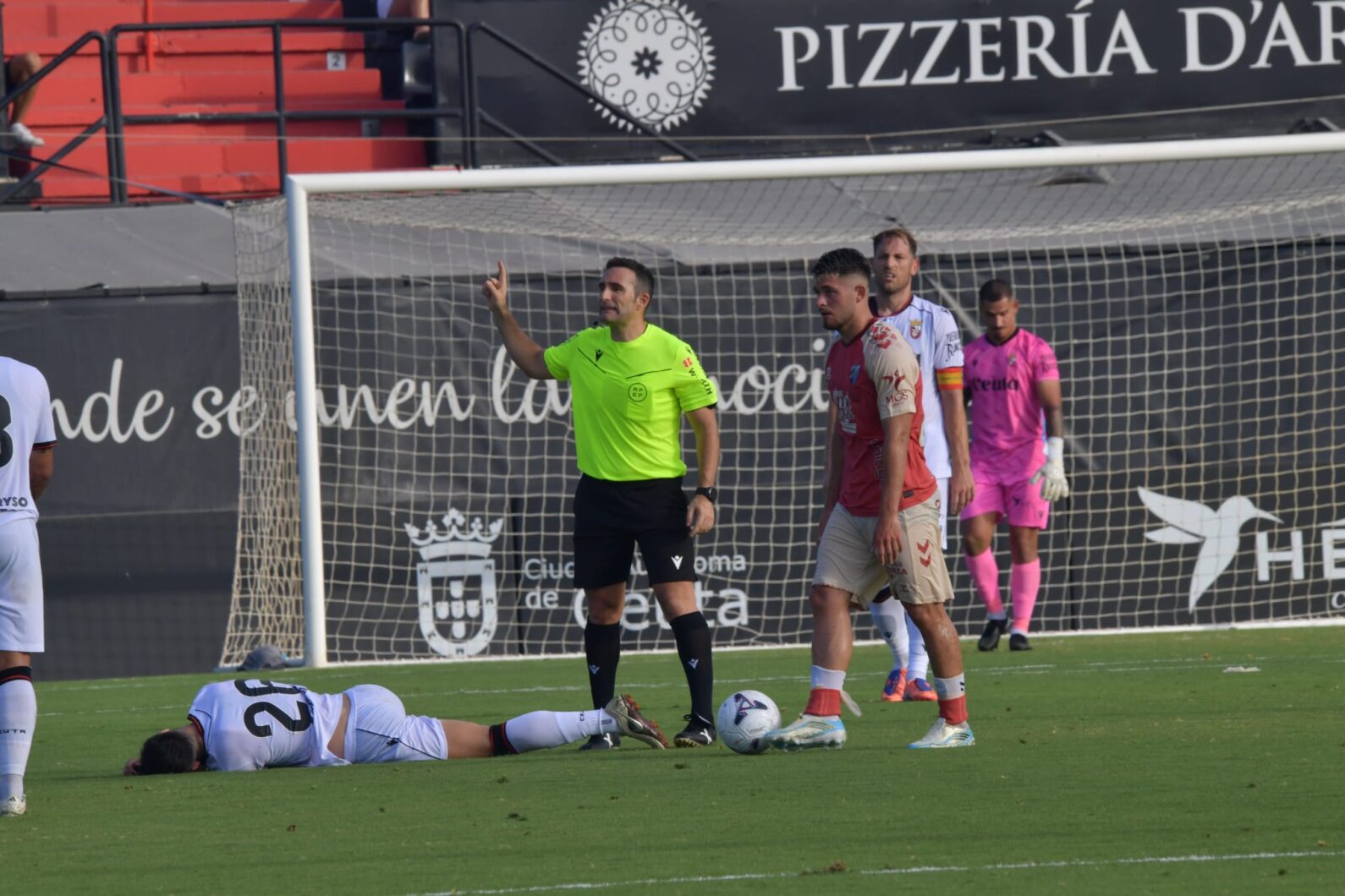horario-donde-fc-andorra-ceuta-partido-no-deberia-jugar