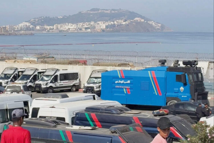castillejos-blinda-anuncios-entrada-inmigrantes-ceuta-1