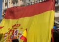 ceuta-es-espana-ceuta-no-se-vende-caballas-llenan-plaza-reyes-manifestacion-convocada-bomberos-11