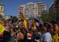 ceuta-es-espana-ceuta-no-se-vende-caballas-llenan-plaza-reyes-manifestacion-convocada-bomberos-27