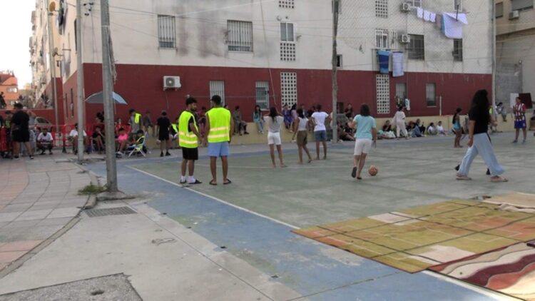 colegio-medicos-moviliza-voluntarios-atender-mujeres-ninas-acogidas-principe